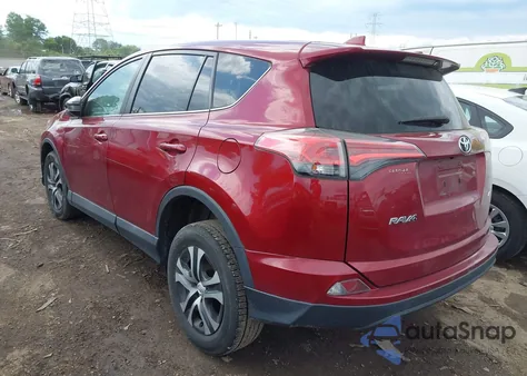 2018 Toyota Rav4 Le z USA, uszkodzony, nr VIN 2T3ZFREV0JW436178